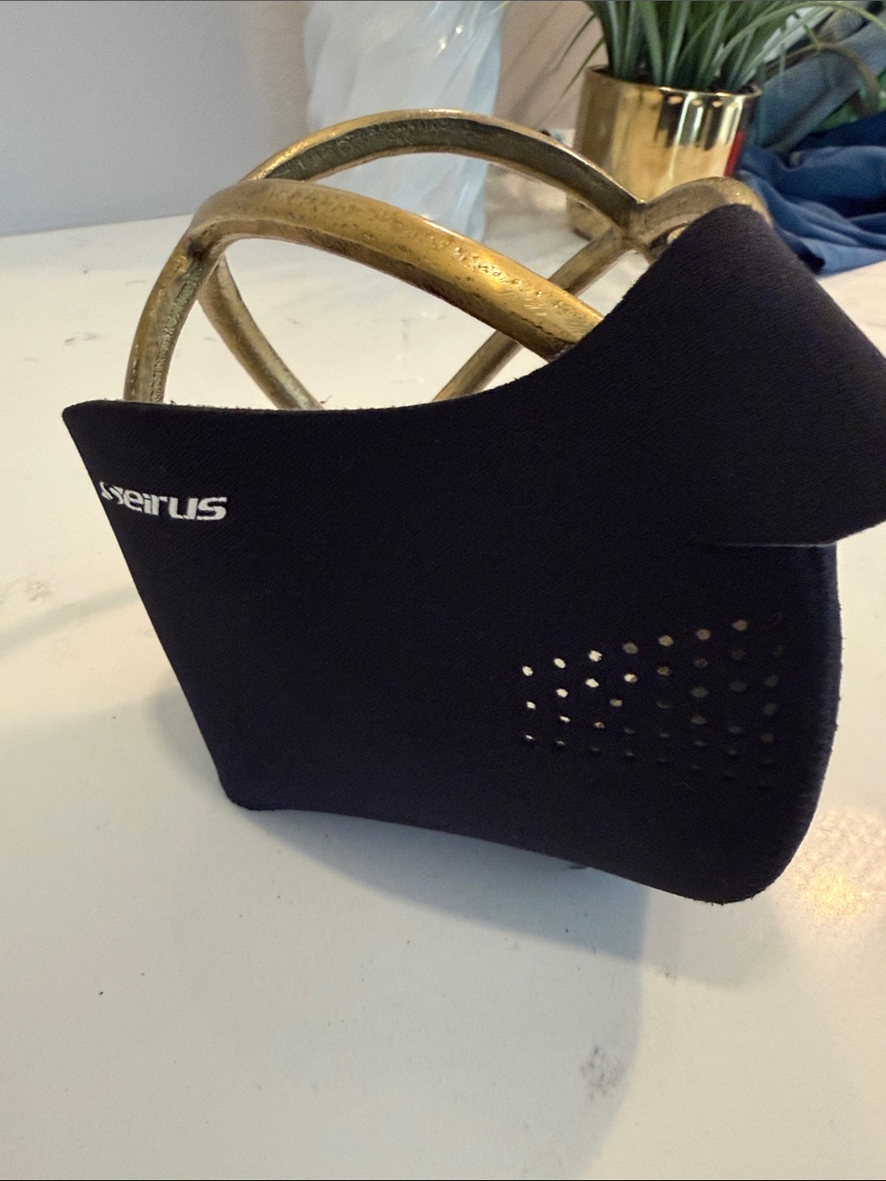 Seirus Black Neoprene Ventilated Face Mask